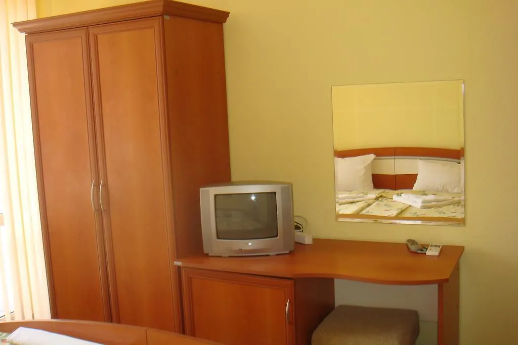 Kaliopa Guest House ソゾポル